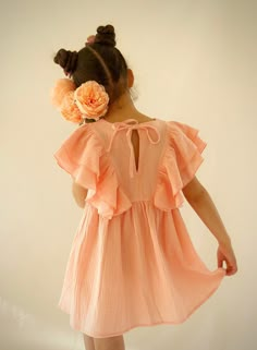 🦋 Step into the sun-kissed days of summer with our enchanting Muslin Flutter Sleeve Dress, the ideal butterfly dress that weaves together the lightness of a butterfly's touch with the comfort your little one craves during those balmy months.  This light and airy boho toddler dress is perfect for a dreamy beach vacation or a special event. Featuring adorable butterfly sleeves and a fun twirly skirt this dress will make any girl feel like a princess. The ideal beach wedding guest dress or birthda Muslin Clothing, Dress Beach Wedding Guest, Butterfly Dresses, Boho Toddler, Beach Wedding Guest, First Birthday Dress, Dreamy Beach, Beach Wedding Guests, Muslin Dress