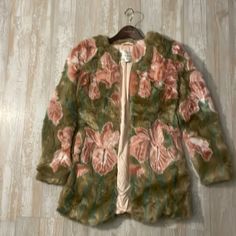 Light Tan Faux Fur Jacket With Flowers Green Floral Print Fall Outerwear, Green Floral Print Outerwear For Fall, Green Long Sleeve Outerwear With Floral Print, Green Floral Print Long Sleeve Outerwear, Fitted Winter Outerwear With Floral Print, Winter Floral Print Fitted Outerwear, Fitted Green Floral Print Outerwear, Teddy Jacket, Light Tan