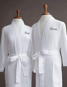 Lakeview Signature Egyptian Cotton Resort Waffle Spa Robe - Fun Wedding  Gifts - Luxor Linens. All robes are not created equal...Our Signature Waffle Spa Robe is woven from the finest Egyptian Cotton. Tailored in Turkey using toweling techniques that have been passed down for generations. Give the Bride and Groom a gift of ultimate softness and supreme comfort. #LuxorLinens #weddinggiftidea #monogramedrobes Monogram Robes, Custom Robes, Perfect Engagement Gifts, Plus Size Robes, Personalized Robe, Embroidery Gifts, Women's Robe, 자수 디자인, Perfect Wedding Gift