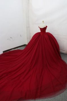 Color: Red/Burgundy /Royal Blue/ Purple /Fuchsia /Green Process Time: 10 to 20 days Shipping Method: DHL /Aramex /EMS /Fedex Red Tulle Quinceanera Dress For Debutante Ball, Burgundy Ball Gown Dress For Wedding, Burgundy Ball Gown For Wedding, Burgundy Evening Dress For Wedding, Red Tulle Quinceanera Dress For Wedding, Burgundy Floor-length Ball Gown For Wedding, Floor-length Burgundy Ball Gown For Wedding, Red Quinceanera Dress With Fitted Bodice For Wedding, Burgundy Tulle Wedding Gown