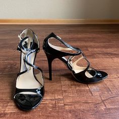 - Designer = Jimmy Choo London. - Size = 8.5m (38.5). Trunk 37 - Made In Italy . - Msrp =$795 - Glossy Black Genuine Patent Leather Women’s Size 8.5m Open Toe Strappy Sandals.4 - Light Weight. - Heel Height= 4”Inches (10.2cm) - Genuine And Authentic Or Your Money Back. Trunk 37 Strappy Patent Leather Heels For Party, Black Strappy Sandals, Jimmy Choo Shoes, Strappy Sandals, Jimmy Choo, Shoes Women Heels, Trunk, Leather Women, Patent Leather