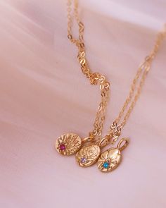 birth flower necklace, birthstone necklace, dainty necklace, gold necklace  Flowers: January: Carnation February: Violet March: Daffodil April: Daisy May: Lily or the valley June: Rose July: Water Lily August: Gladiolus September: Morning Glory  October: Marigold November: Chrysanthemum  December: Narcissus cubic zirconia birthstones: January: garnet  February: amethyst  March: aquamarine  April: clear diamond May: emerald  June: Alexandrite July: Ruby  August: Peridot  September: Sapphire  Octo Dainty Birthstone Flower Pendant Charm Necklaces, Dainty Flower Charm Necklace With May Birthstone, Gold Flower Charm Necklace With Birthstone, Dainty Flower Charm Necklace With Birthstone, Gold Flower-shaped Charm Necklace With Birthstone, Delicate Rose Gold Birthstone Charm Necklaces, Yellow Gold Birthstone Charm Necklace With Flower Pendant, Delicate Rose Gold Charm Necklace With Birthstone, Dainty Initial Pendant Necklace With Birth Flower