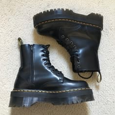 Size 7. Nwot. Jadon Platform Dr Martens. Jadon Platform Boots Outfit, Marauders Shoes, Black Boots Grunge, Doc Martens Platform Boots, High Doc Martens, Doctor Martens Aesthetic, Doc Marten Boots Platform, Edgy Black Platform Martin Boots, Black Grunge Martin Boots With Chunky Platform