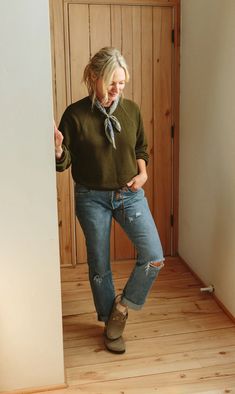 Wide Leg Jeans Winter Outfit, Anthropology Clothing, Maximalist Wardrobe, Cute Casual Fall Outfits, Fall Outfit Staples, Outfit Staples, Blundstone Style, Closet Upgrade, Checkered Socks