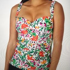 Nwt Caribbean Joe Swimsuit Tankini Two Piece White Pink Floral Black Bottom Size Medium (8-10), Condition Nee With Tags. Caribbean Joe, Always On Vacation, Features A Colorful Floral Design, “Sweetheart” Neckline, Adjustable Straps, And Black Bottom Bow Ties For A Comfort Fit With Full Coverage. Fitted Beachwear Tops For Poolside, Fitted Tops For Poolside And Beach Season, Fitted Tops For Pool And Beach Season, Fitted Tropical Swimwear For Poolside, Fitted Floral Print Tankini For Summer, Fitted Summer Top For Poolside, Multicolor Tankini For Pool, Fitted Tropical Tankini For Pool, Summer Tropical Fitted Tankini