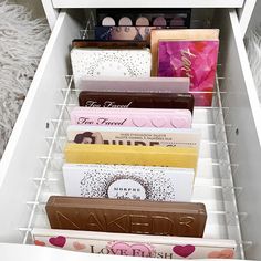 Organize your makeup and beauty essentials with the DIY Drawer Divider Set for ALEX 5 and 9 Drawers. This customizable in-drawer makeup storage solution is perfect for makeup organizers, Malm IKEA dresser organizers, and acrylic drawer makeup organizers. The adjustable acrylic dividers allow you to create the perfect layout for your storage needs, whether it's for medium to large compacts, blushes, highlighters, eyeshadows, gels, powders, creams, or pigments. Made from high-quality acrylic, these dividers are durable, stable, and easy to clean, ensuring your makeup remains neatly arranged. Ikea Drawer Organizer, Makeup Storage Solutions, Clear Acrylic Makeup Organizer, Diy Drawer Dividers, Ikea Drawers, Acrylic Drawers, Portable Mirror, Makeup Storage Organization, Diy Drawers