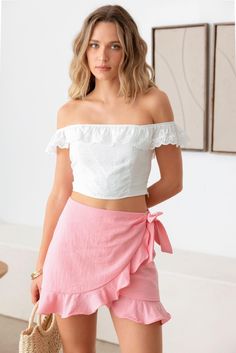 Pink Wrapped Ruffle Side Tie Skirt - PinkyBelles Shop Ruffle Mini Skirt Outfit, Side Tie Skirt, Mini Skirt Outfit, Denim Skirt Fashion, Chic Summer Outfits, Plus Size Romper, Ruffle Mini Skirt, Fall Winter Dresses, Tie Skirt