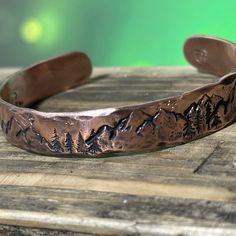 This Cuff Bracelets item by GardensGateJewelry has 1041 favorites from Etsy shoppers. Ships from Ormond Beach, FL. Listed on Oct 4, 2024 Mens Copper Bracelet, Forged Jewelry, Handmade Copper Bracelet, Anniversary Keychain, Mountains And Trees, Copper Bracelets, Copper Anniversary, Metal Forming, Copper Cuff Bracelet