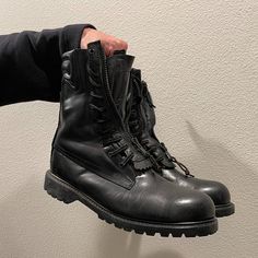 Vintage Heavy Duty Chunky Black Leather Military Desert Ankle Boots Men Size 12 Labeled Size 12 Run Small Fits Better On Size 11 Military Desert, Ankle Boots Men, Chukka Boots, Boots Men, Men's Shoes, Ankle Boots, Heavy Duty, Black Leather, Size 12