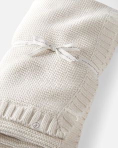 Kind to the earth and gentle on delicate skin, this chunky knit organic cotton blanket is oh so soft and cozy from day one to "one day..." Perfect to gift, to cuddle, to take everywhere, and to keep forever or pass down when the time comes. Crafted in the purest organic fabrics and sustainable materials, Little Planet is a return to simplicity. Thoughtful essentials and timeless pieces to gift or to hold on to. Seed Stitch Blanket, Chunky Knit Yarn, Planet Clothing, Organic Cotton Blanket, Stitch Blanket, Cotton Baby Blankets, Seed Stitch, Knit Blanket