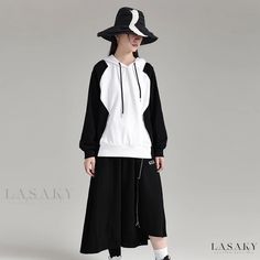 Lasaky - Womens Oversized Long-sleeved Hooded Sweatshirt with Contrast Zipper Pockets - Dark Hues Long Hooded Sweatshirt, Contrast Hoodie, Casual Date Night, Chiffon Shirt, Overall Dress, Hooded Sweater, Olivia Mark, Hooded Sweatshirt, Outfit Sets