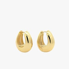 Maybe you love classic? Discover old money vibes with these delicate golden hoop earrings, the perfect complement to add sohistication touch to any outfit. Old Money Earrings, Golden Hoop Earrings, Moana Disney, Disney Fits, Golden Hoops, The Rookie, Golden Earrings, Body Skin Care Routine, Jewelry Earrings Hoops