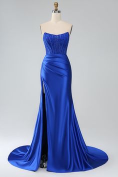 Fabric: Polyester. The fabric is comfortable for skin. Package Contents: 1x Women Dress. Occasion: Whether you are dressing it for a wedding party, prom, evening party or any other occasions, this party dress will be your lovely partner. Royal Blue Dress For Graduation, Royal Blueprom Dress, Breathtaking Prom Dresses, Royal Blue Prom Dress Plus Size, Royal Blue Dress Homecoming, Marine Ball Dresses Formal Gowns, Sapphire Blue Prom Dress, Blue Hoco Dress Long, Sweet 16 Blue Dresses