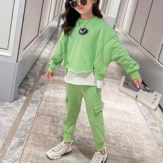 2-piece Color-block Sweatshirts & Pants for Girl - PrettyKid Wholesale Boutique Clothing, Color Block Sweatshirt, Wholesale Clothing, Boutique Clothing, Childrens Clothes, Color Block, Sweatpants, Boutique, Purple