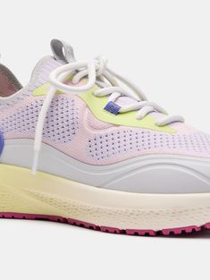 Style and functionality come together in LIFT. These pastel lilac running-style sneakers, with a pink sole and contrasting light green details, are the perfect addition for days when you seek comfort with a casual and sporty style. Crafted with technical flyknit material and OrthoLite insoles, they ensure lightness, cushioning, and support. Their elastic design makes them easy to slip on and off, perfect for wearing sock-free. Sole height: 4.5 cm. Sneaker Cleaner, Women Dress Collection, Women Lifting, Contrast Lighting, Running Style, Pastel Lilac, Green Details, Running Fashion, Woman Silhouette