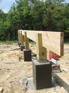 some concrete blocks are sitting on the ground