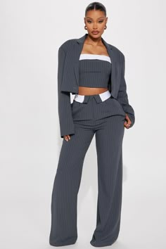 Blazer Collar, Pant Suits For Women, Woman Suit, Business Attire Women, Fashion Nova Outfits, Grey Blazer, Cropped Blazer, Wide Leg Pant, Fleece Joggers