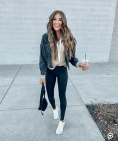 College Outfits Summer, Classy Summer Outfits, Leggings Outfits, College Outfit, Casual College Outfits, Trendy Fall Outfits, Cute Comfy Outfits, Athleisure Outfits, Outfit Inspo Fall