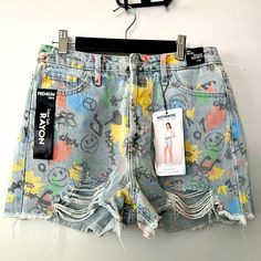 Super Cute High Waisted Distressed Retro Boho Denim Shorts. Graphics Of Positive Words, Smiley Faces, And Peace Signs. Size 7/28 And Nwt. Cheap Multicolor Letter Print Shorts, Black Distressed Shorts, Vintage Festival, Boho Denim, Olive Green Shorts, Navy Blue Linen, Champion Shorts, Festival Shorts, Peace Signs