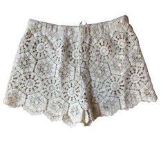 Zara Crochet Floral Lace Lined Shorts Sz S Boho Cottagecore Festival Feminine Features: -Crochet Lace Hexagon Floral Pattern -Mesh, Open Knit -Nude Contrast Liner -High-Rise; High Waisted -Elasticized Waist -Scalloped Leg Opening -White, Tan, Nude -88% Cotton, 12% Polyamide -Size S Measurements Are Taken Flat And Approximate: Waist: 13.5" Rise: 13" Inseam: 2" Leg Opening: 11.5" Style Profile: Neutral, Crochet, Open Knit, Floral Hexagon, Boho, Bohemian, Cottagecore, Coastal, Beach, Vacation, Lace Bohemian Lace Bottoms For Summer, Bohemian Lace Summer Bottoms, Summer Bohemian Lace Bottoms, Fitted Crochet Lace Bottoms For Vacation, Summer Festival Bottoms With Crochet Lace, Summer Cotton Crochet Lace Bottoms, Bohemian Shorts With Crochet Trim For Vacation, White Crochet Trim Bottoms For Vacation, Crochet Lace Cotton Bottoms For Summer