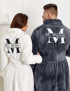 Matching Couple Long Bathrobes, wedding bathrobes, Anniversary gifts for couples, Mr and Mrs bathrobes, Bathrobes for Groom and Bride-L+Cons THIS LISTING IS FOR 1 BATHROBE. IF YOU NEED SET OF 2 PLEASE CHECK OUT 2 BATHROBES This listing is customized with heat press glitter (sparkle) for men and women.  Customized Cozy Bathrobes for Couples  Indulge in luxury and comfort with our Customized Cozy Bathrobes for Couples. Crafted from ultra-soft, high-quality materials, these matching bathrobes are p Groom Gift From The Bride, Cozy Robes, Robes For Men, Bride Robes, Personalized Robes, Honeymoon Gift, Custom Robes, Wedding Roles, Groom And Bride