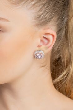 Dive into a world of pink with our stunning Morganite collection! Featuring pretty morganite gemstones for that perfect blush touch.

⁠#Latelita #Independentdesigner⁠ ⁠ ⁠
⁠
#Jewellerydesign #Jewellerylover #Fashion #Giftsforher #Britishdesigner #Madeleinearrings #Pinkvibesonly #Blushcharms #Morganitemoments
⁠ Large Stud Earrings, Stud Earrings Silver, Pink Morganite, Square Cut