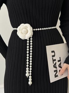 Details Composition: 100% Plastic Cm Inch Size Length One Size 110 One Size 43.3 Care Instructions None Pearl Belt, White Camellia, Skirt Sweater, Flower Belt, Pearl Accessories, Chain Accessories, Body Chains, Vintage Pearl, Metal Belt