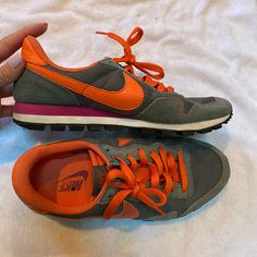 Worn Once Orange Running Sneakers With Rubber Waffle Outsoles, Orange Athleisure Sneakers With Laces, Orange Athleisure Sneakers With Air Max Cushioning, Sporty Orange Sneakers With Air Max Cushioning, Orange Low-top Sneakers With Boost Midsole, Orange Low-top Sporty Sneakers, Sporty Orange Low-top Sneakers, Orange Athleisure Sneakers For Running, Sporty Orange Running Shoes