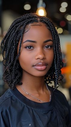 Fast & Fabulous: Short Hairstyles for Mornings Short Hairstyle Black Woman Braids, Box Face Hairstyles, Shoulder Length Hairstyles For Black Women, Short Box Braids For Black Women, Braids Shoulder Length, Box Braids Hairstyles Shoulder Length, Short Medium Box Braids, Short Afro Braids, Short Black Hairstyles Braids