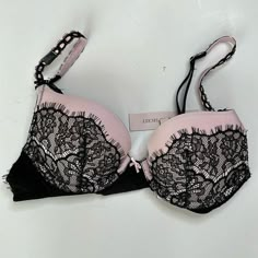 New Dream Angels Black Lace On Pink Push Up Bra. Decorative Straps And Ribbons. This Sale Is Final Due To Hygiene And Nature Of The Product. Please Ask Question Before Purchase. Hoodie Layout, Lace Bra Outfit, Burlesque Bra, Lacey Bra, Bra Outfit, Victorias Secret Set, Pretty Bras, Rave Bra, Cute Bras