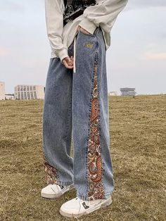 Tie Jeans, Jeans Diy Ideas, Denim Diy Clothes, Diy Jeans, Ropa Upcycling, Fest Outfits, Diy Clothes Design, Denim Ideas, Easy Trendy Outfits