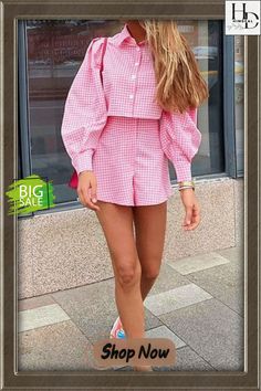 Plaid Button Crop Shirt Shorts Set Cropped Outfits, Stylish Crop Top, Two Piece Short Set, Puff Long Sleeves, Creation Couture, Crop Top Shirts, Boyfriend Style, Long Sleeve Plaid, Pullover Shirt