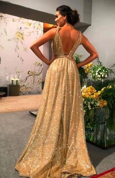 A-Linie Ballkleider Luxuriöses Kleid Homecoming Sweep/Pinselzug Ärmellos Spaghettiträger Stretch Satin Rückenfrei mit Pailletten Glittering Dress, Formal Dance Dresses, Luxurious Dresses, Sequin Prom Dress, Backless Prom Dresses, A Line Prom Dresses, Prom Outfits, Linnet, Dress Evening