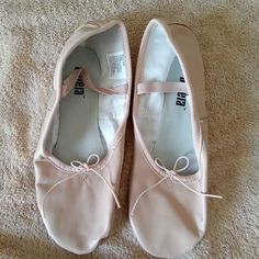 Pink Ballet Shoes, Size 9, Brand New Fitted Synthetic Dance Shoes For Spring, Spring Synthetic Fitted Dance Shoes, Pink Ballet Dance Shoes With Round Toe, Pink Round Toe Dance Shoes For Spring, Pink Round Toe Ballet Dance Shoes, Flat Synthetic Dance Shoes For Spring, Spring Synthetic Closed Toe Dance Shoes, Spring Ballet Dance Shoes With Round Toe, Spring Ballet Dance Shoes With Closed Toe