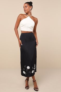 Elevate your look to exquisite heights with the Sister Jane Desert Hearts Black Applique Floral Crystal Beaded Midi Skirt! Sleek woven satin shapes this captivating piece that has a high waist and a column silhouette. White, raised-edge applique flowers feature clear beads, faux pearls, and glittering rhinestone centers as they decorate the bottom of the skirt. Clear, crystal-like faceted beads punctuate the look; elongated teardrops create a sophisticated sense of movement, while cube-shaped be Desert Hearts, Maxi Skirt Fall, Applique Flowers, Fall Fashion Skirts, Casual Formal Dresses, Sister Jane, Lulu Fashion, Clear Beads, Casual Wedding Dress