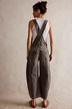 We The Free Good Luck Barrel Overalls | Free People Best Overalls For Women, Over 60 Womens Fashion 2023, Artist Overalls Aesthetic, Cropped Overalls Outfit, Hoodie Under Overalls, Halara Overalls Outfit, Artsy Minimalist Fashion, All Natural Clothing, Worn Out Clothing