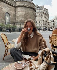 Money Clothes, Classic Style Outfits, Europe Outfits, Business Outfit, 가을 패션, Autumn Outfit, Business Casual Outfits, Fashion Mode