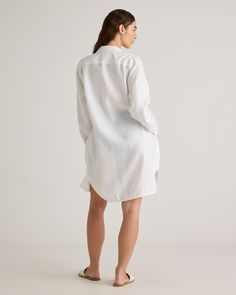 An easy, timeless classic. This shirt dress should be a staple in any wardrobe. Made from 100% European linen and designed to be versatile, with elegant buttons down the front, and two pockets at the waist.  | Quince | Women's 100% European Linen Shirt Dress in White, Size Large, Organic Linen Linen Tank, Linen Shirt Dress, Linen Short, European Linens, Organic Linens, Dress Shirts For Women, Lovely Dresses, Linen Women, Linen Clothes