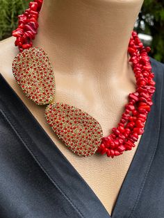 Chunky Red Coral Stone Necklace,Multistrand gemstone handmade necklace will elevate your spring stylings. This necklace is perfect for your daily outfits, special occasions, parties, birthdays, celebrations.  You can give gemstone necklace as a original gift for your mother, sister, wife, partner. Necklace Details Handmade item.  📐Lenght is 42 cm  📐10 cm adjustable chain. You can adjust lenght.  💎Gemstone :Coral Stone 💎Gemstone sizes:İrregular chip bead coral stone 💎Secondary Material:Red Z Luxury Red Coral Necklace With Round Beads, Elegant Red Coral Gemstone Necklace, Red Round Beaded Stone Jewelry, Red Round Beads Stone Jewelry, Red Jewelry With Round Beads And Stones, Elegant Red Beaded Necklaces With Stones, Elegant Red Necklace With Stones, Bohemian Red Gemstone Crystal Necklace, Elegant Red Beaded Necklace With Stones