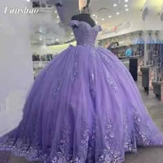 Purple Floor-length Quinceanera Dress, Princess Quinceanera Dress With Ruffles For Sweet 16, Princess Style Quinceanera Dress With Ruffles For Sweet 16, Lavender Prom Dress With Ruffles, Lavender Ruffled Dress For Wedding, Princess Quinceanera Dress With Ruffles, Purple Ruffled Ball Gown For Wedding, Purple Ruffled Ball Gown, Ruffled Ball Gown For Banquet