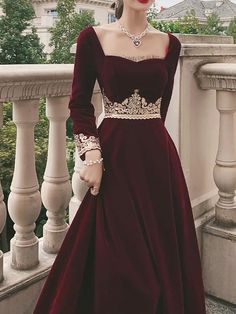 A-Line Elegant Vintage Wedding Guest Formal Evening Valentine's Day Dress Scoop Neck Long Sleeve Floor Length Velvet with Appliques 2022 8465949 2022 – $75.99 Elegant Vintage Wedding, Valentine's Day Dress, डिजाइनर कपड़े, Wedding Guest Formal, Velvet Evening Dress, Valentines Day Dresses, Fall Wedding Guest Dress, Vintage Black Dress, Party Kleidung