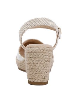 These Wedge Espadrille Sandals are the ultimate blend of comfort and chic, giving your summer wardrobe an upgrade. Whether you're strolling down the boardwalk or hitting up a rooftop party, these sandals are here to make a statement, both in style and stature!Type: SandalsUpper Material: Micro SuedeLight Cushion InsolesOuter Sole: TPRClosed Round ToePin Buckle FasteningEspadrille Wedge HeelsSH4679 Style: Casual Closure: Buckle Material Composition: Micro Suede Espadrille Sandals, Slipper Socks, Fall Capsule Wardrobe, Flat Sneakers, Slipper Shoes, Flat Boots, Wedge Espadrille, Sneaker Heels, Boot Sandals