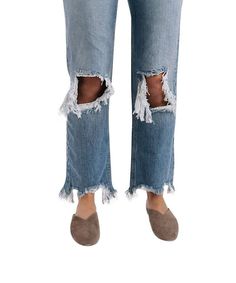 Mid-rise Free People straight leg jeans featuring subtle distressing. Rigid denim Raw hem Five-pocket style Button fly Care/Import: Machine Wash Cold. Import. Measurements for size 28: Waist: 32 1/2", Hips: 40 1/2", Rise: 10 1/2", Inseam: 27" Fall Faded Distressed Cropped Jeans, Fall Distressed Faded Cropped Jeans, Fall Distressed Medium Wash Cropped Jeans, Faded Distressed Cropped Jeans For Fall, High Rise Distressed Washed Blue Cropped Jeans, Distressed Cutoff Flare Jeans For Fall, Distressed Denim Blue Jeans For Everyday, Everyday Distressed Denim Blue Jeans, Everyday Distressed Denim Blue Flare Jeans