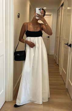 Akari White Contrast Maxi Dress – Beginning Boutique US Sneakers With Maxi Dress, Europe Fashion Summer, Thrift Board, Youtuber Dr, White And Black Dress, Black And White Maxi Dress, Elegant Classy Outfits, Prom Midi Dress, 60's Dress