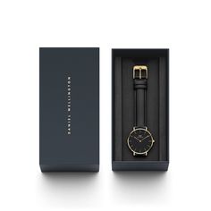 Petite Sheffield - Small Women's Watch Gold | DW Dw Watch Women, Daniel Wellington Classic Petite, Daniel Wellington Petite, Daniel Wellington Women, Brown Leather Strap Watch, Daniel Wellington Watch, Brown Leather Watch, Black Leather Watch, Rose Gold Case