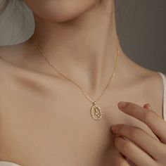 ✦ Make a bold statement with our 925 Sterling Silver Gold Hollow Tulip Necklace, a stunning piece of jewelry that symbolizes love and infinity. This elegant necklace features a beautiful tulip pendant, intricately designed with a hollow center and plated in gold for a luxurious finish. Crafted from high-quality materials, our necklace is made from 925 sterling silver and features an adjustable chain to ensure a comfortable fit for any neck size. The timeless and versatile design makes it a perfe Elegant Sterling Silver Initial Pendant Jewelry, Elegant Teardrop Pendant Clavicle Chain Necklace, Elegant Chain Necklace With Teardrop Pendant, Elegant Oval Pendant Charm Necklaces, Tarnish Resistant, Elegant Oval Pendant Charm Necklace, Tarnish Resistant, Delicate Oval Pendant Necklace For Her, Elegant Necklace With Pearl And Initial Pendant, Elegant Pearl Pendant Initial Necklace, Elegant Oval Pendant Charm Necklace That Is Tarnish Resistant