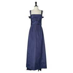 Night blue taffetas evening dress attributed to Christian Dior F.W 1957/58 For Sale at 1stDibs Purses Outfits, Night Blue, Red Carpets, Brand Tags, No Brand, Evening Dress, Christian Dior, Wedding Inspo, Evening Dresses