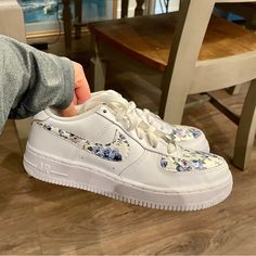 Custom White Nike Air Force 1 With Blue/Purple Florals. Size 4y (Women’s 6). Excellent Condition, Worn Once Nike Shoes Custom, White Nike Air Force 1, Custom Nike Air Force 1, White Nike Air Force, Custom Nike Air Force, Air Force Shoes, White Nike Air, Nike Shoes Air Force, Custom Nike