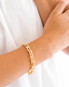 Add this fresh chain to your wrist for for a vintage inspired accessory this Fall, modernized for everyday wear. 24kt Gold, Toggle Clasp, Handmade Bracelets, Chain Bracelet, Vintage Inspired, Everyday Wear, Velvet, Bracelet, Sterling Silver