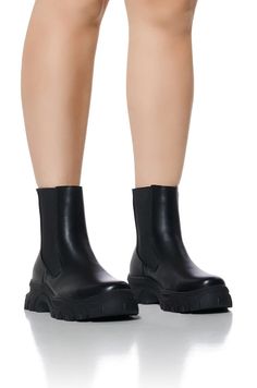 AZALEA WANG LANCIA BLACK BOOTIE – AKIRA Heel Rubber Boots, Botegga Puddle Boots, Aldos Black Boots, Swade Black Boots, Black Boots Skin Tight, Black Bottega Boots, Zalando Boots, Ts4cc Shoes, Azalea Wang